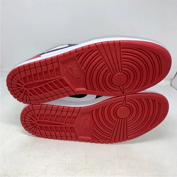 Nike Air Jordan 1 Low Bred Toe Gym Red Black 553558-161 Men's Size 14 - Picture 4 of 5